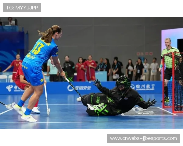 成都世运会首场比赛:瑞典女队21-2战胜泰国队 成都世运会首场比赛:瑞典女队21-2战胜泰国队